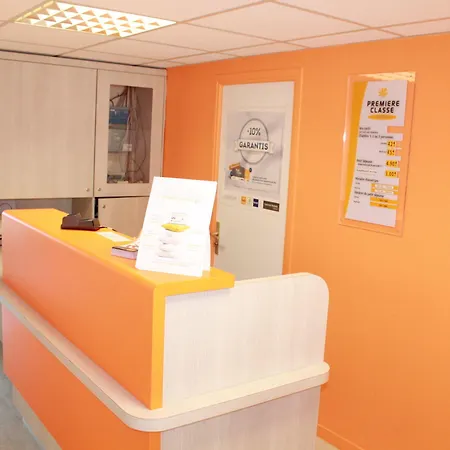 Hotel Premiere Classe La Roche Sur Yon - Vendespace 2*