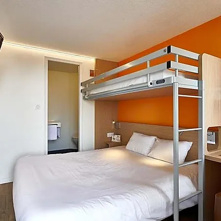Hotel Premiere Classe La Roche Sur Yon - Vendespace *