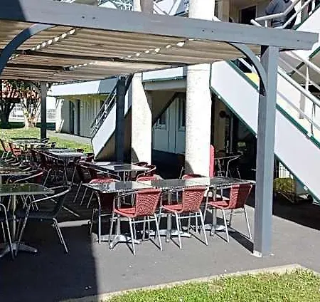 Hotel Premiere Classe La Roche Sur Yon - Vendespace