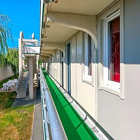 Hotel Premiere Classe La Roche Sur Yon - Vendespace