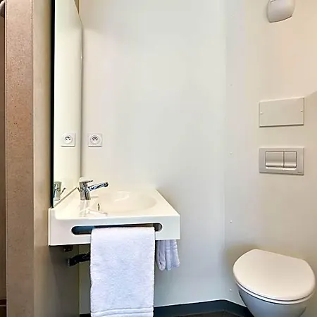 Hotel Premiere Classe La Roche Sur Yon - Vendespace