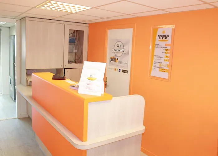 Hotel Premiere Classe La Roche Sur Yon - Vendespace 2*